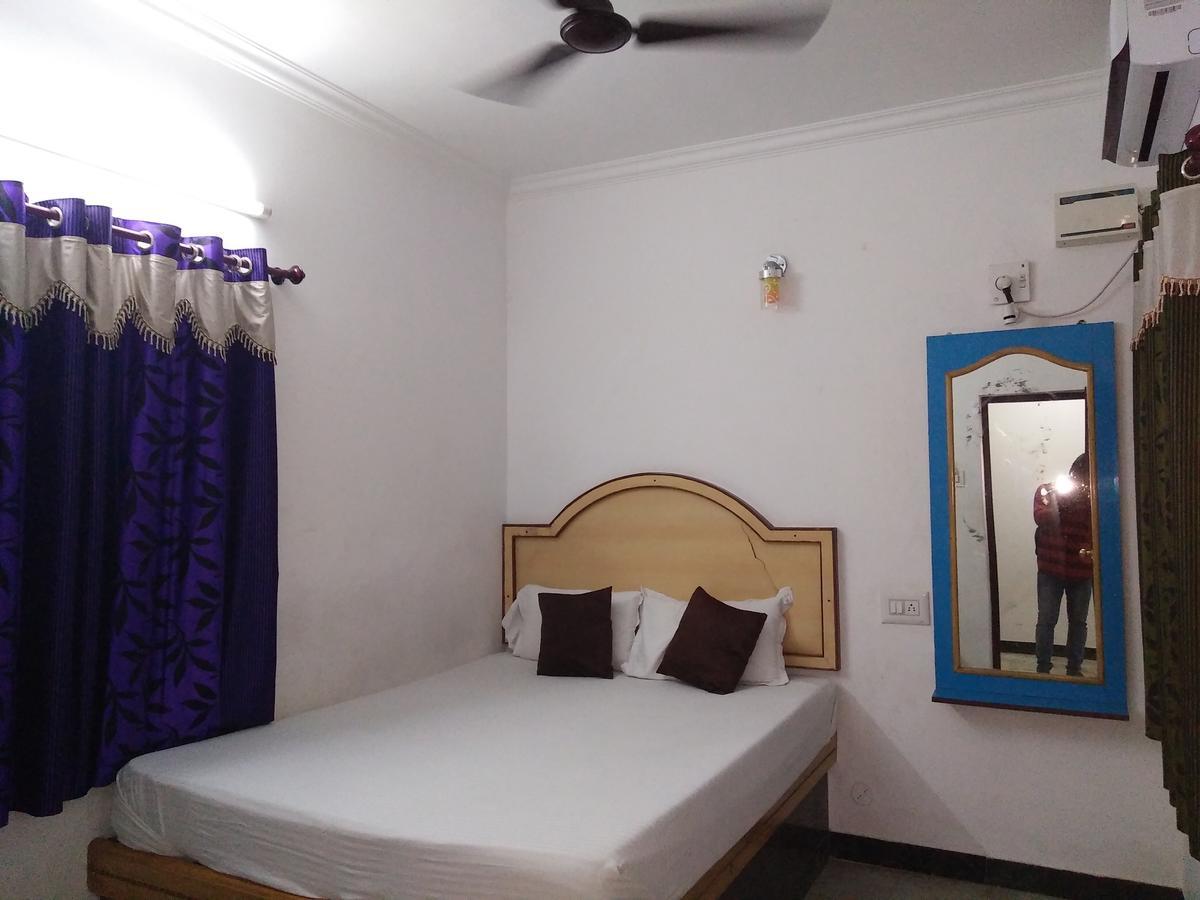 จายัม เรสซิเดนซี Hotel เชนไน ภายนอก รูปภาพ