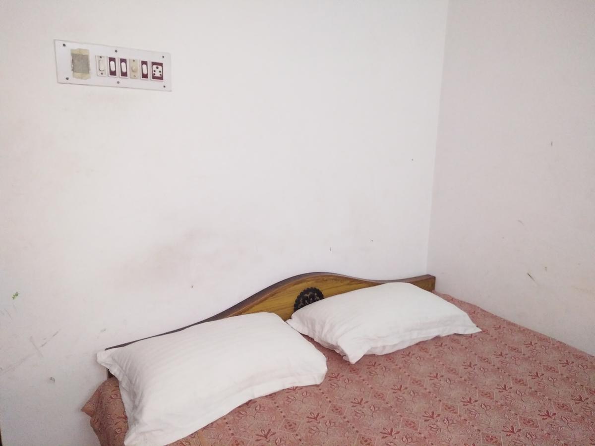 จายัม เรสซิเดนซี Hotel เชนไน ภายนอก รูปภาพ