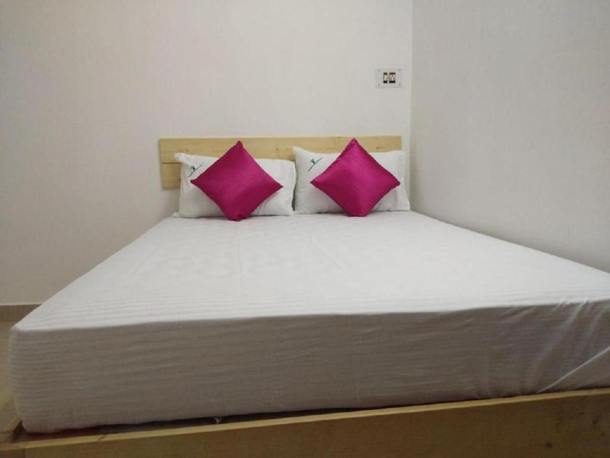 จายัม เรสซิเดนซี Hotel เชนไน ภายนอก รูปภาพ